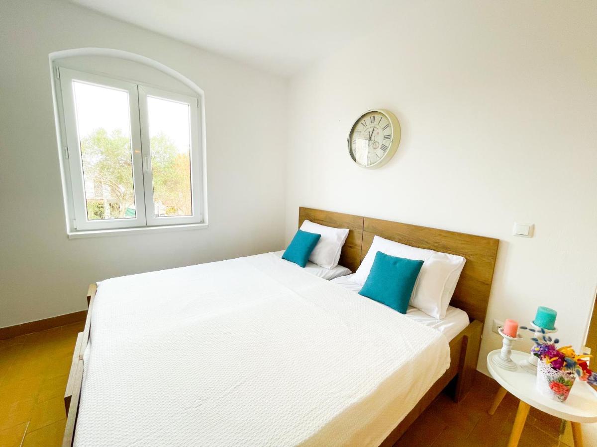 Spacious Apartment Amaros Korčula Eksteriør billede